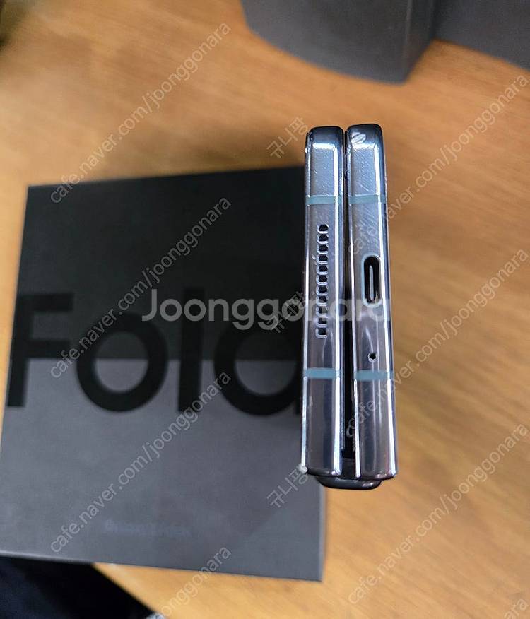 갤럭시 폴드4 512g--8