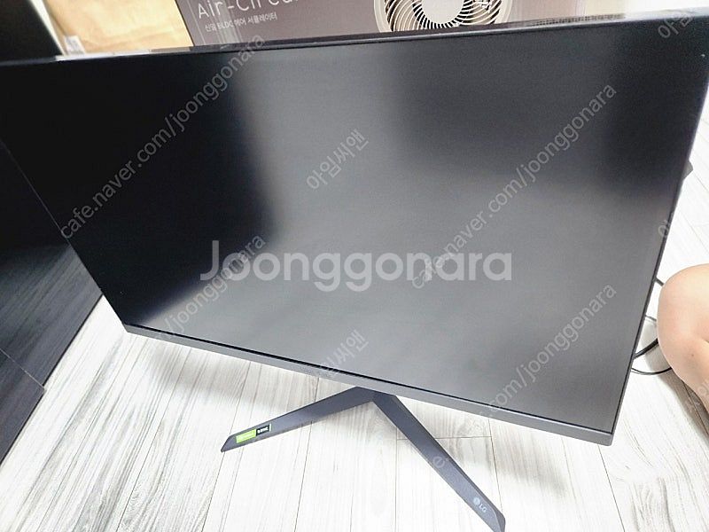 LG 울트라기어 27GR75Q QHD모니터--1
