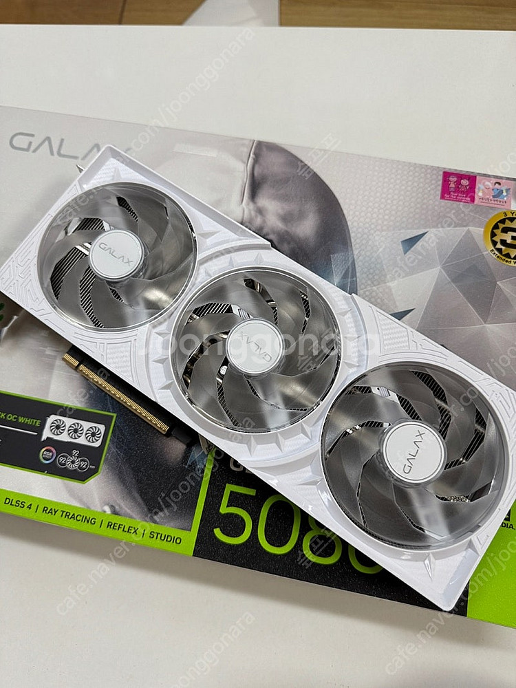 6월구매품) 갤럭시 RTX 5080 OC 화이트 Whi...--0