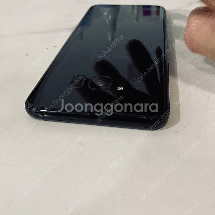 갤럭시 S8플러스+ 블랙 128기가 매우깔끔한기기 6만...--3
