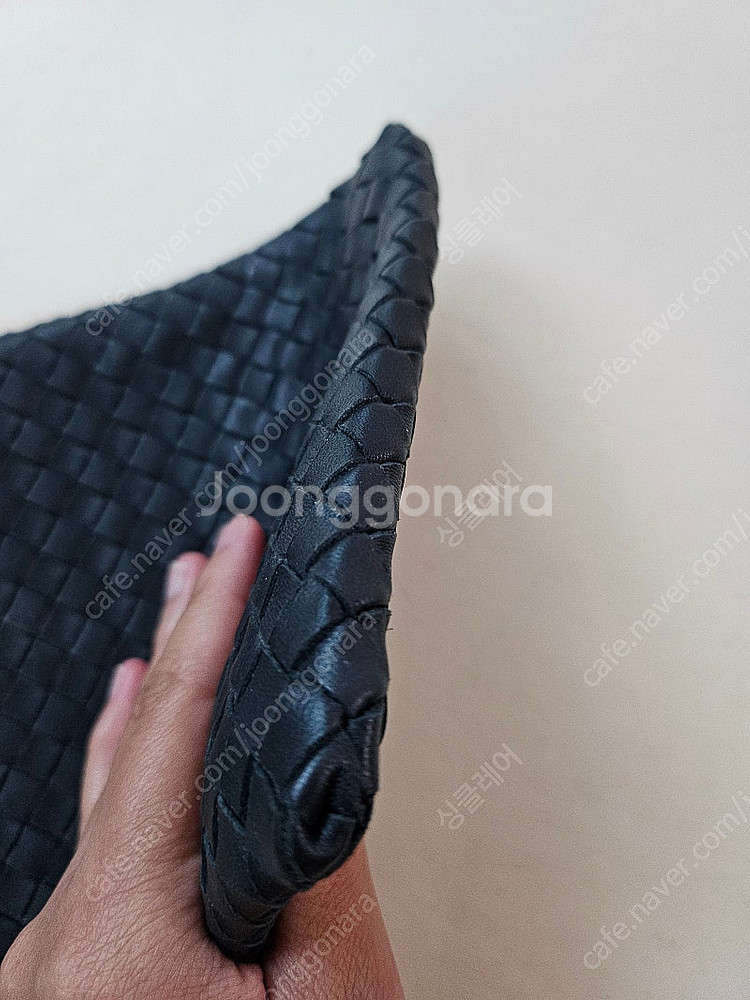 (정품) 보테가베네타 클러치 아이패드케이스(하자있음)--2