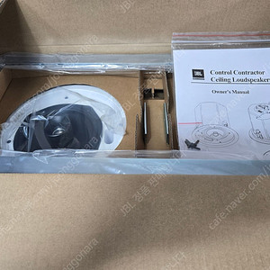 JBL Control 24C 실링 스피커 판매합니다.