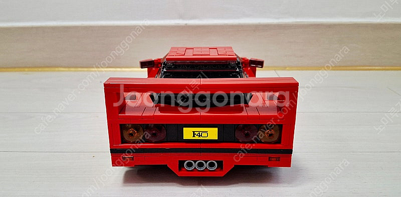 레고 10248 페라리 F40 중고 판매합니다.--2