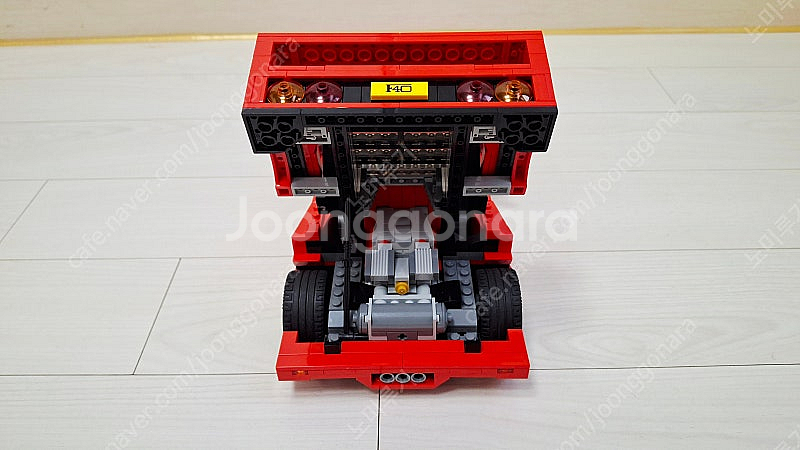 레고 10248 페라리 F40 중고 판매합니다.--3