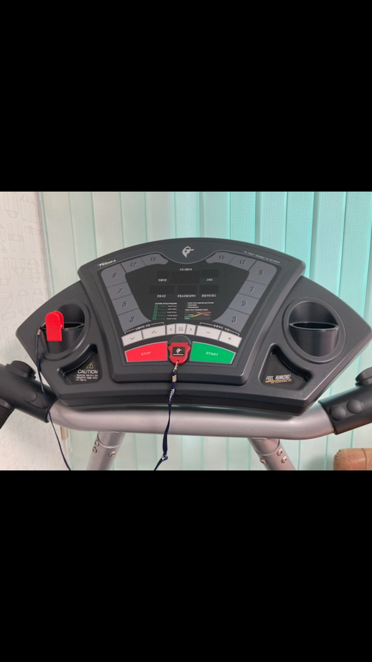 트론 T-3 런닝머신 팝니다 :)--3