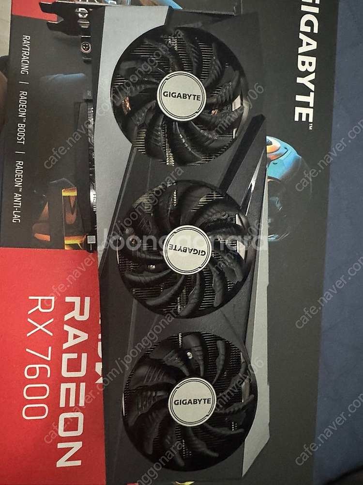 기가바이트 rx7600 gaming oc--0