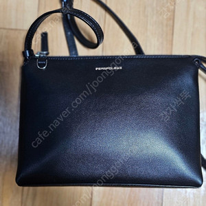 빈폴 미니 크로스백