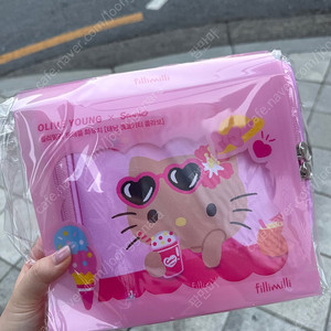 필리밀리 태닝키티 트래블파우치 새상품
