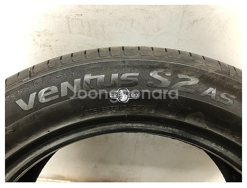 중고타이어 한국타이어 벤투스 S2AS 225/55R17...--5
