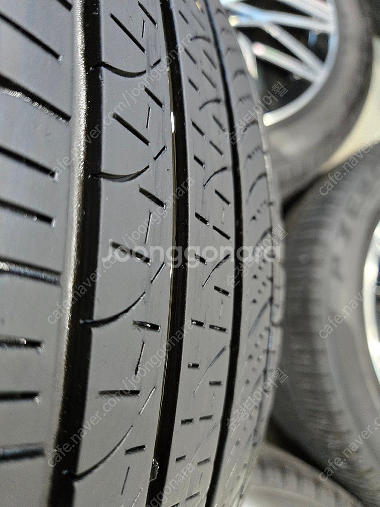 제네시스G90 RS4 19인치 순정 휠타이어 판매합니다--5