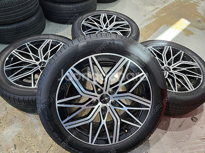 제네시스G90 RS4 19인치 순정 휠타이어 판매합니다--7