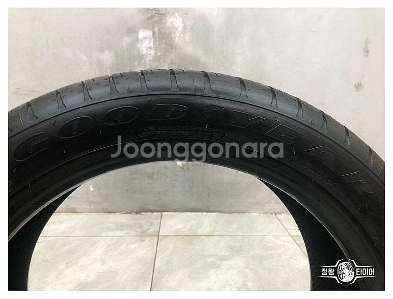 중고타이어 굿이어 이글투어링 235/45R18 K5DL...--2