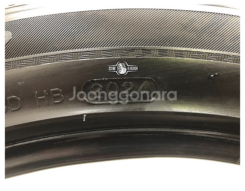 중고타이어 한국타이어 벤투스 S2AS 245/45R20...--5