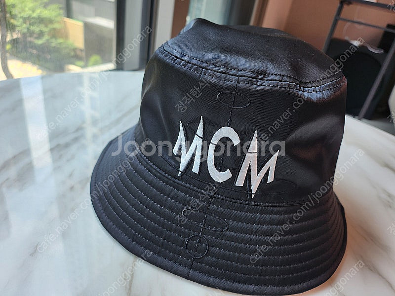 MCM 엠씨엠 로고 버킷햇 블랙 모자 나일론 정품--1