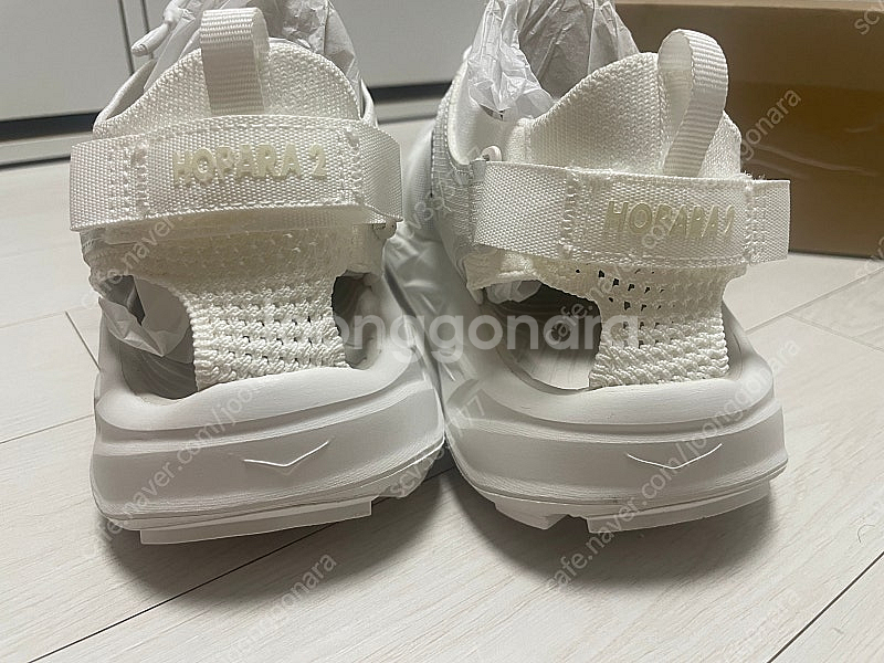 신품 호파라2 크림 팝니다. 샌들--6