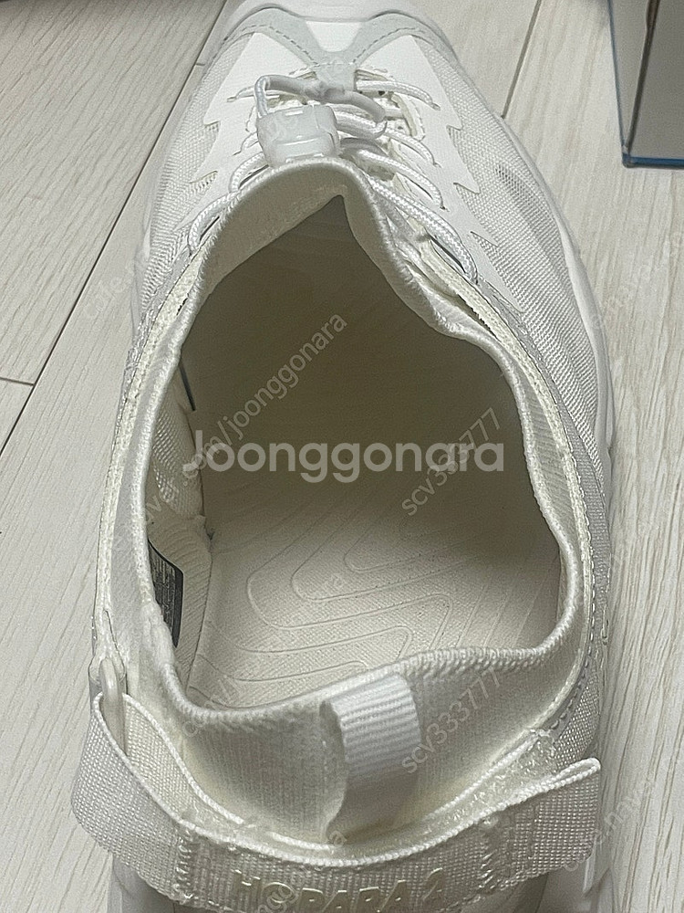 신품 호파라2 크림 팝니다. 샌들--7