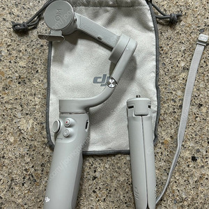 오즈모 스마트폰 짐벌 DJI OM5 판매합니다