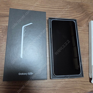 갤럭시 S25+ 512gb 팝니다. 선약 가능 공기기