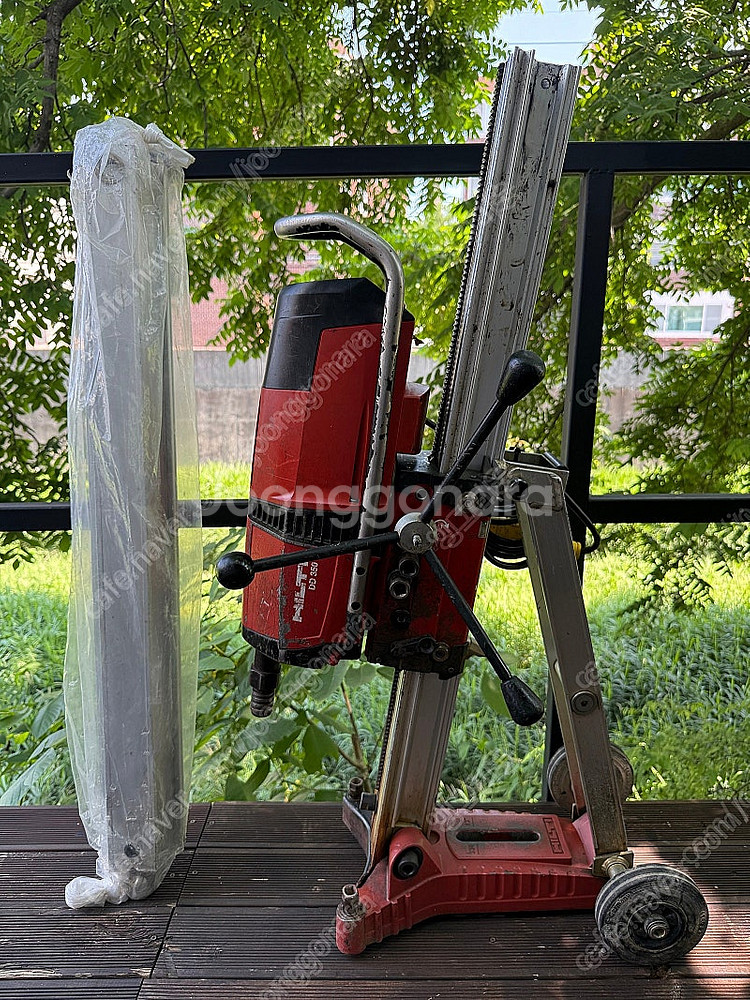 힐티 DD350 습식코아 판매 합니다.--0
