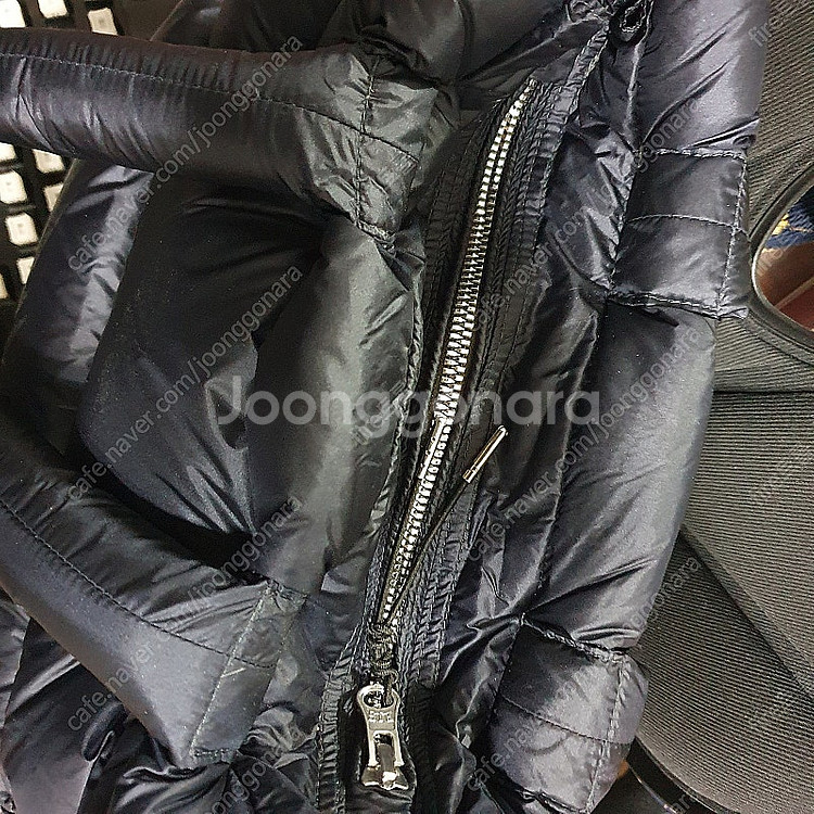 PJS 파라점퍼스 패딩가방 다운가방 거의새상품 (실사용...--3