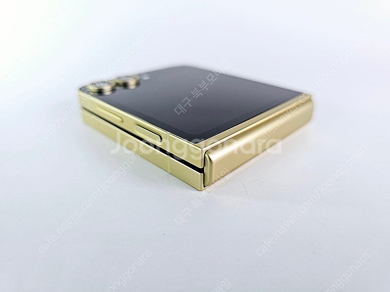 갤럭시 Z플립6 256GB 새상품급 옐로우 공기계 중고...--1