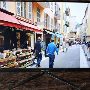 24인치 16:10비율 LED 모니터 SMV2460 팝니다