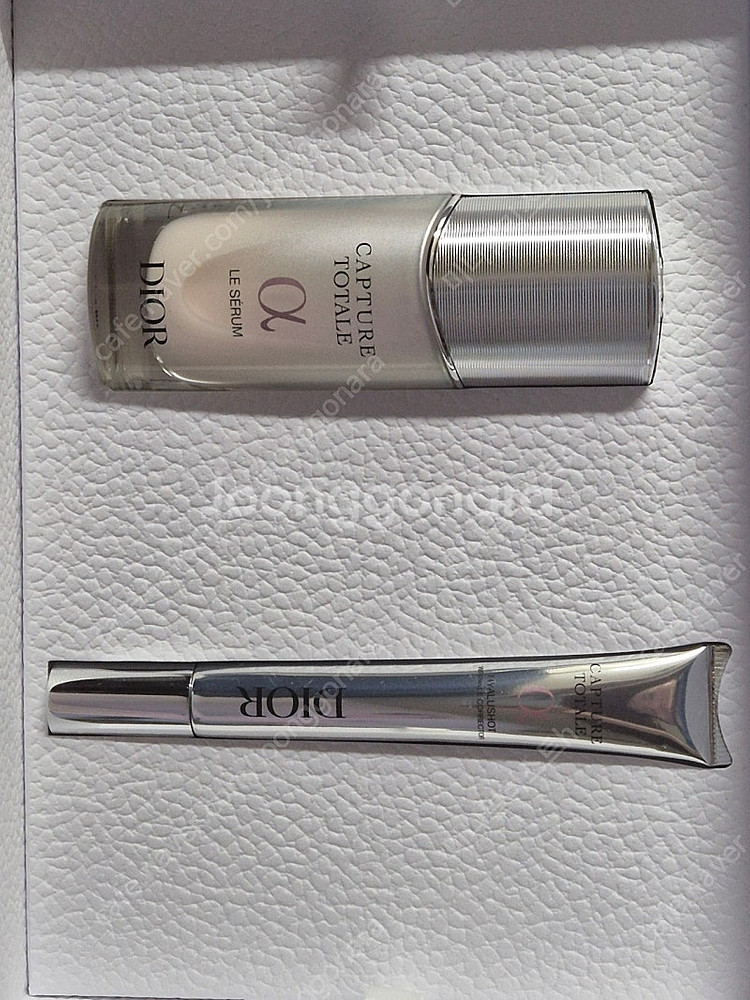 디올 캡춰 토탈 르 세럼 30ml (새상품)--1