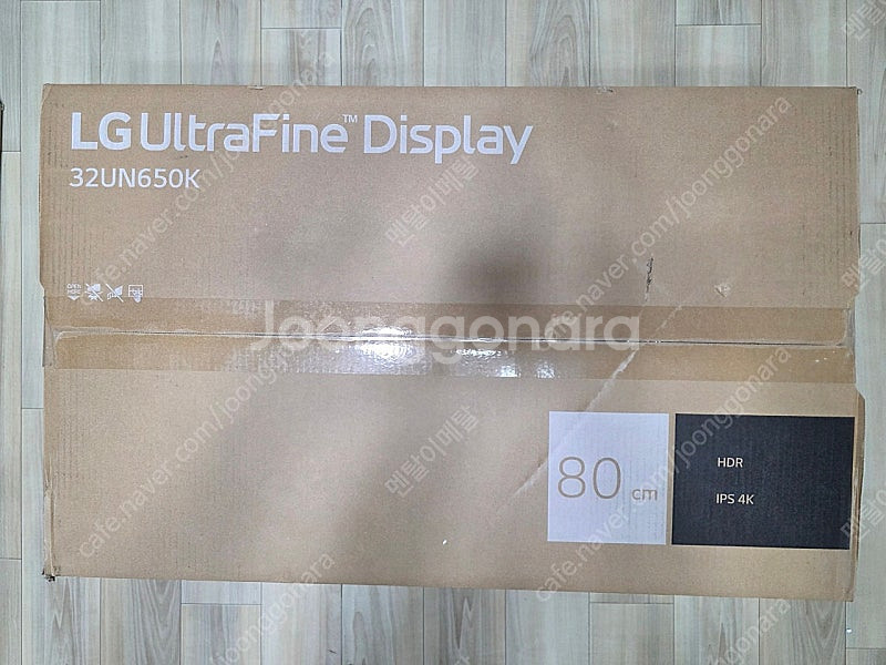 LG 울트라파인 32UN650K 미개봉 새상품--1