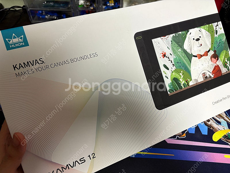 휴이온 kamvas 12 판매합니다..--0