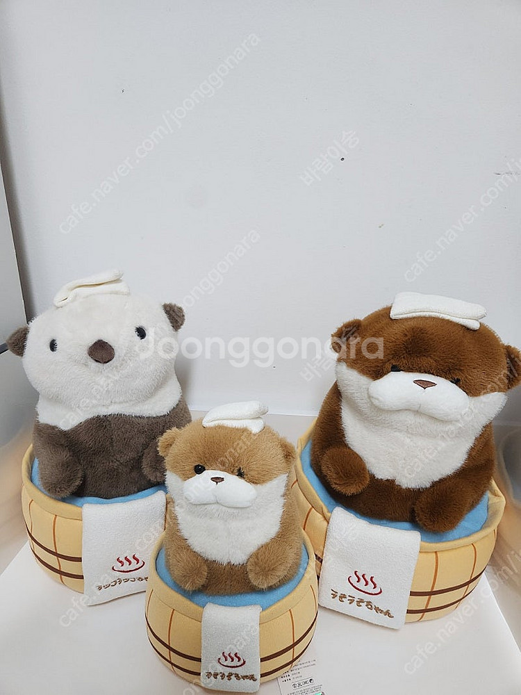 온천수달 중대형사이즈2개 중형사이즈1개 택포20000--0