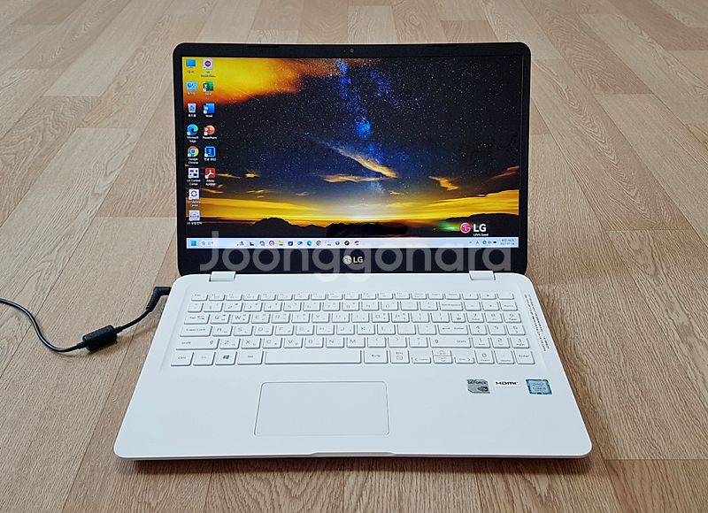 LG 노트북 15U590 판매합니다--0
