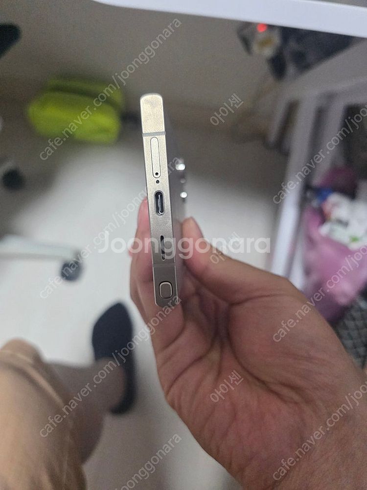 갤럭시 s24 울트라 티타늄그레이 512 자급제 팝니다...--4