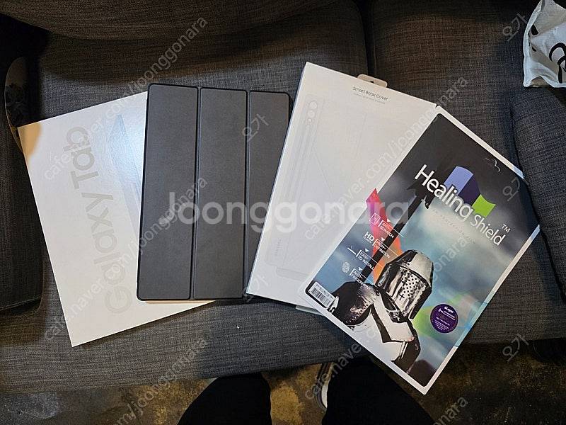 갤럭시탭s10 울트라 5G 256G 판매합니다--5