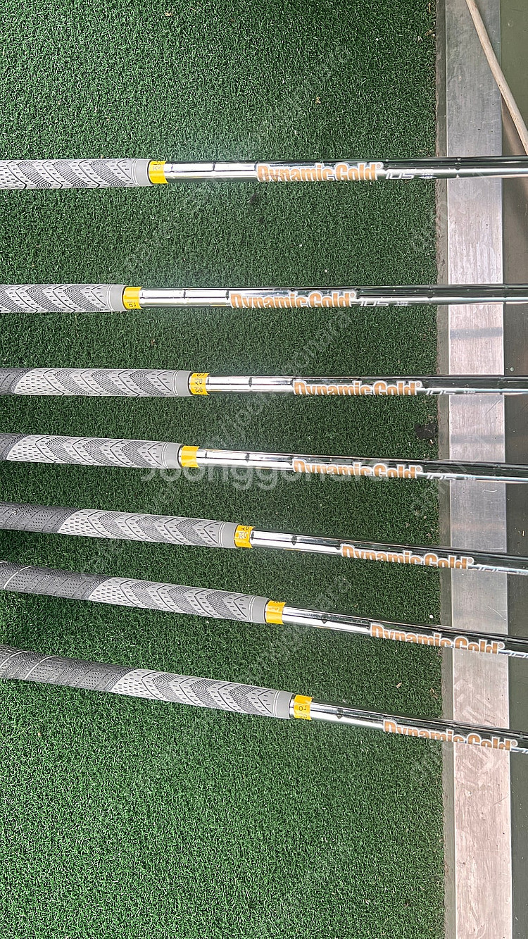 테일러메이드p790 4~p아이언세트 판매합니다.--2