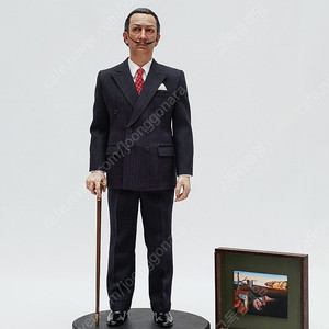 슈미아츠 살바도르달리 17체 한정판