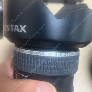 smc pentax-fa 645 줌 33-55mm ,smc pentax-a 645 매크로 120mm, pentax 자동 확장 튜브-a 645 1,2,3 , 220홀더팝니다.