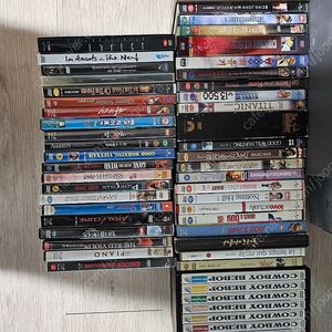 DVD 여러 개