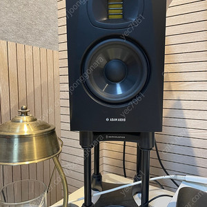 아담 t5v 모니터 스피커 1조 + 아이소 어쿠스틱 스탠드