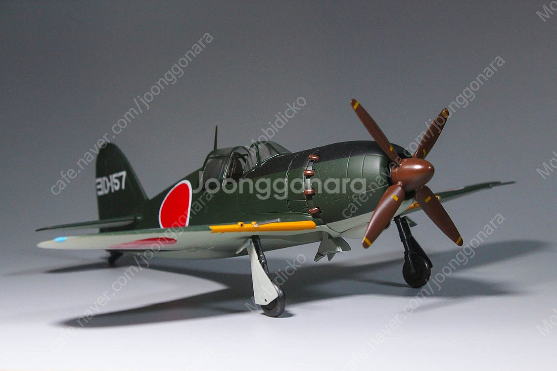 1/72 전투기, 탱크 다이캐스트 모형--9