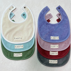 EARTH 얼쓰빕 턱받이 새상품 팔아요