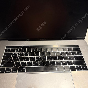 맥북 프로 15인치 MacBookPro15 1 Core i7 2.6 15 inch A1990 5/2019 256GB SSD 터치바 팝니다.