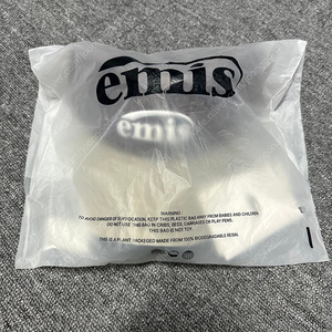 [정품 미개봉 새상품] emis 이미스 뉴로고 믹스볼캡 모자 - 베이지/브라운 (NEW LOGO MIX BALL CAP-BEIGE/BROWN)
