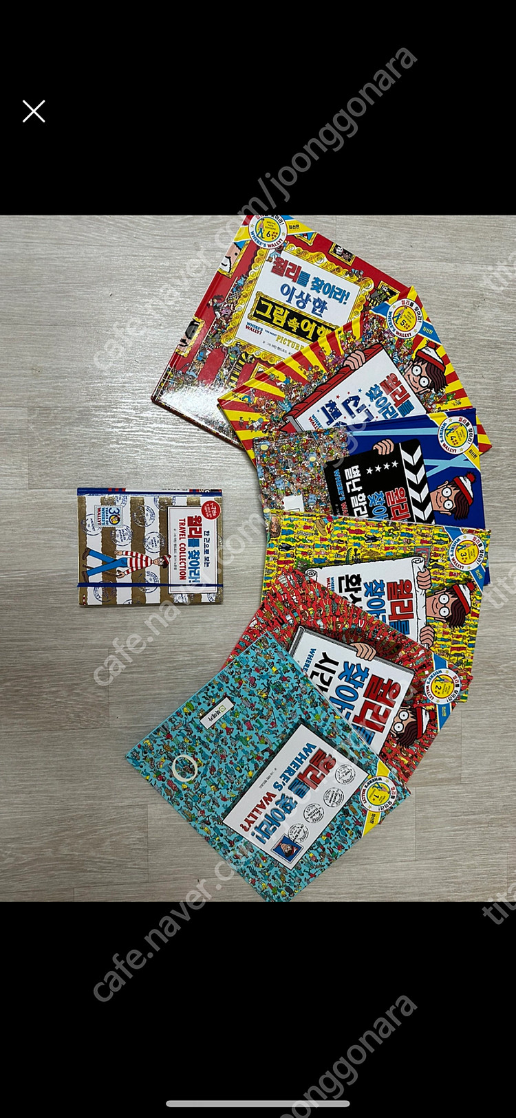 월리를 찾아라 한글판 1-6권 + 트래블컬렉션 팝니다--0