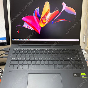 LG그램 프로 16Z90SP-ED7BK 팝니다.