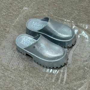마르디 메크르디 실버크록스(39)