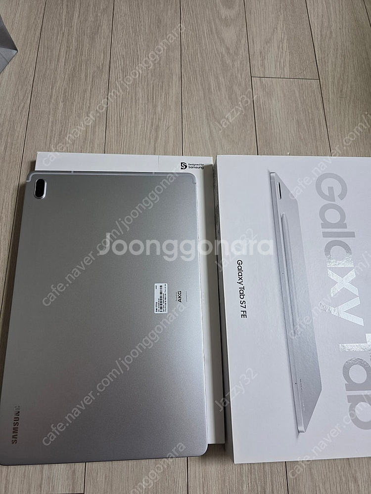 갤럭시탭 S7 FE+ 미스틱실버 64gb+ 스태딩 케이...--6
