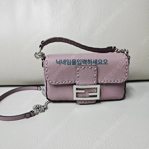 FENDI, 바게트백, 24년 11월 백화점 구입, 350만->170만