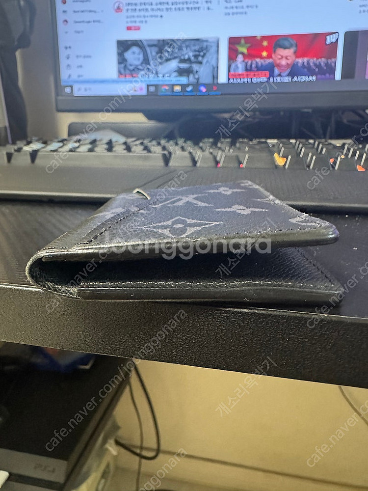 루이비통 포켓오거나이저 모노그램 이클립스 지갑--2