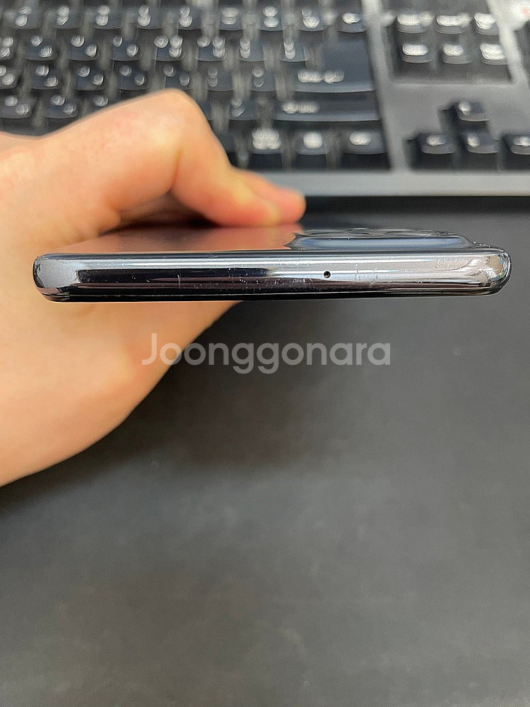 갤럭시퀀텀3 블랙 128GB 무잔상 상태좋은 중고12만...--3