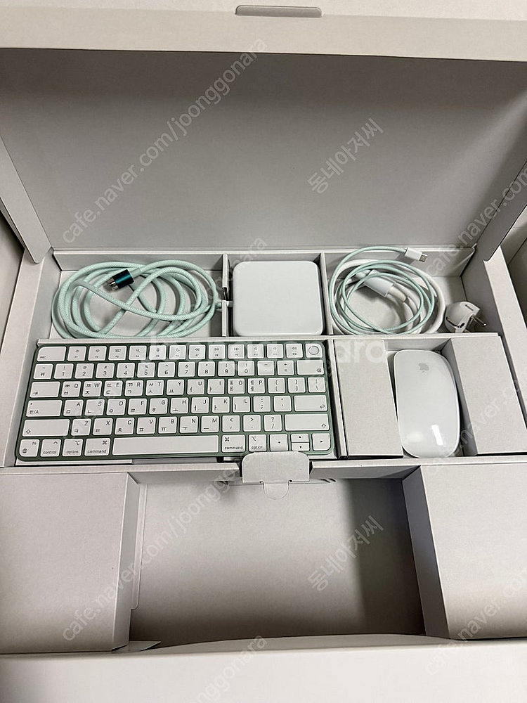애플 M3 아이맥 24인치 8GB 애플케어 27년 4월...--2